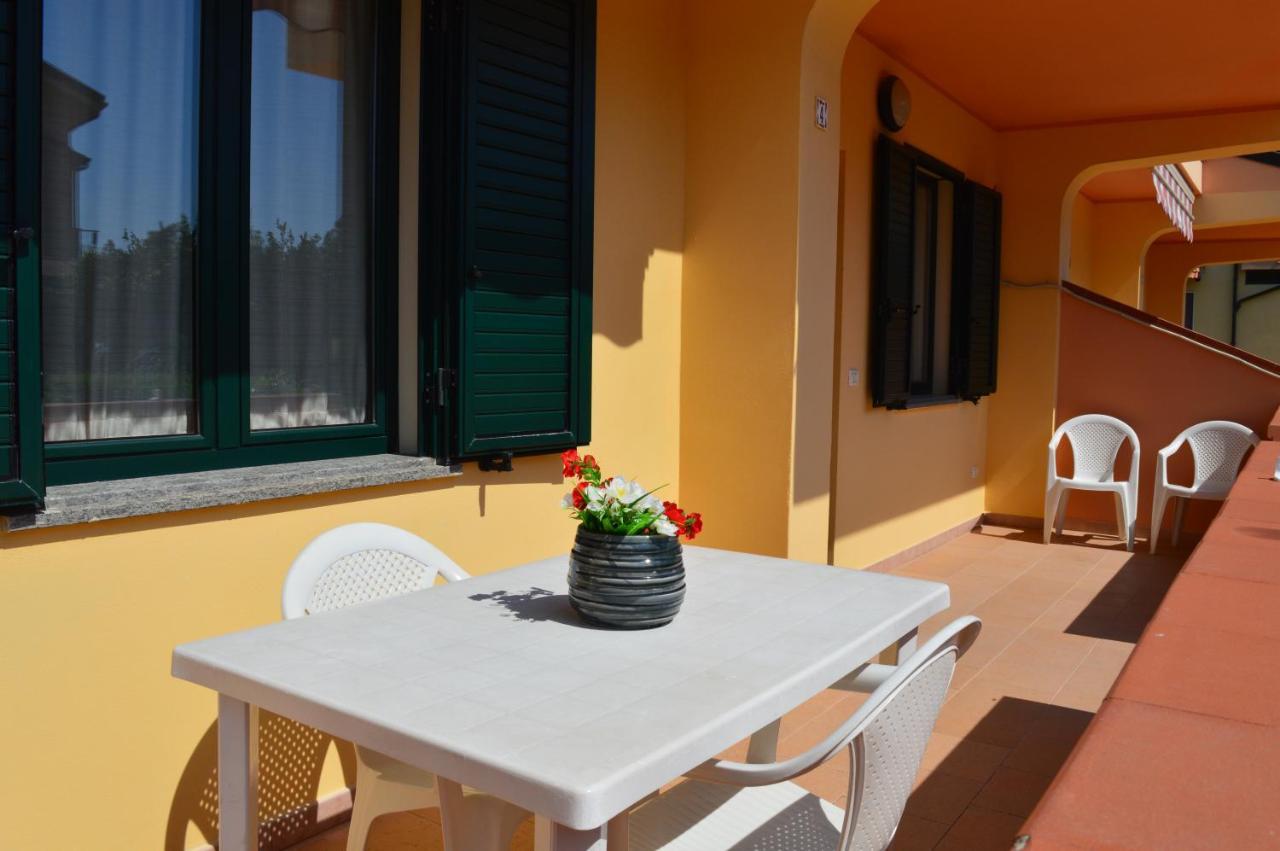 Le Zagare Case Vacanza Cropani Bagian luar foto
