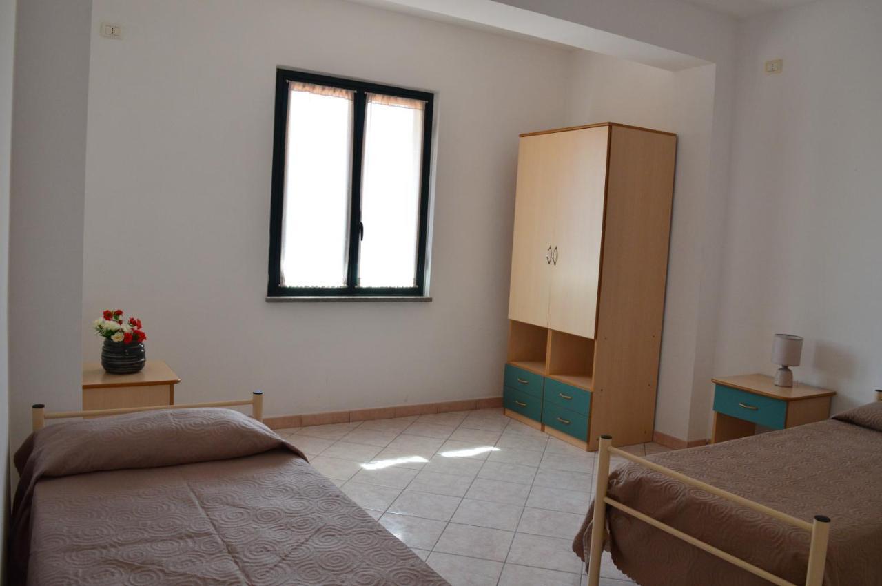 Le Zagare Case Vacanza Cropani Bagian luar foto